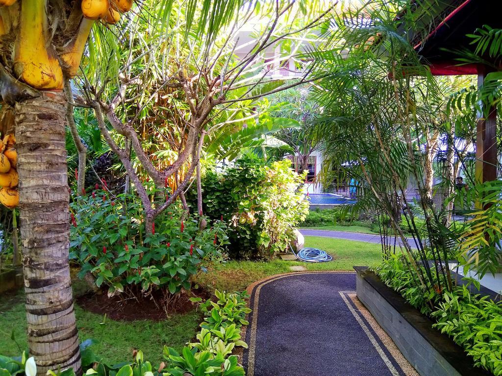 Pondok Anyar Hotel Kuta Lombok Exterior foto